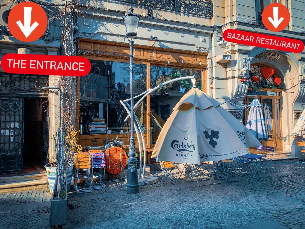 Ferienwohnung Cool Flat With Hot Tub In The Old Town Bukarest Exterior foto